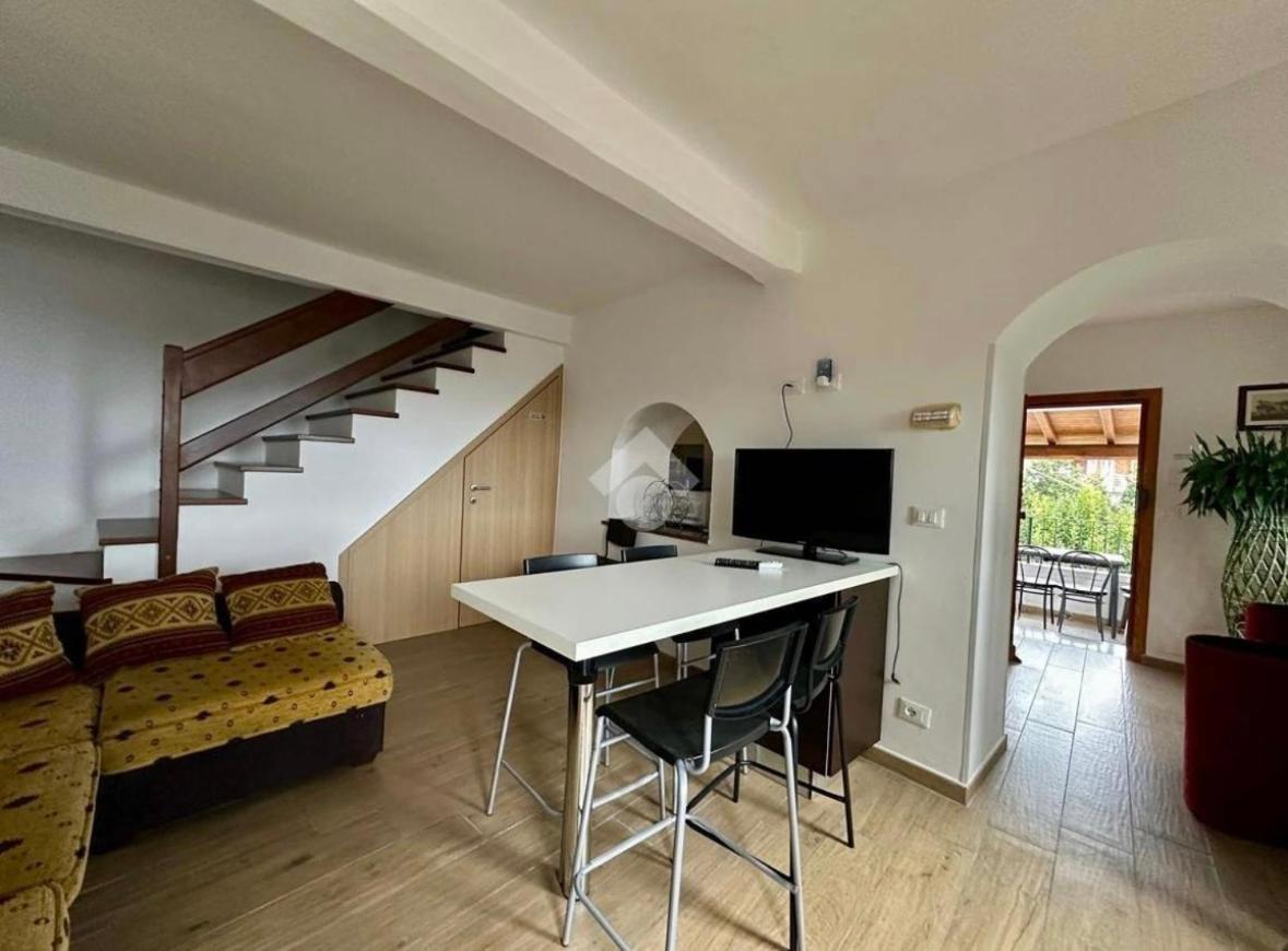Casa Indipendente Su Due Livelli In Liguria-Vista Mare 6-7 Posti Magliolo Exterior foto